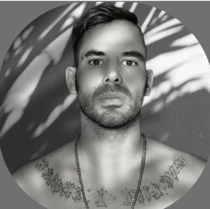 Meet your Posher, Vinny